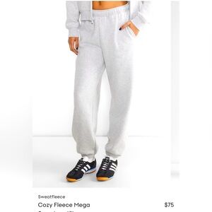 2 x Aritzia TNA Mega Cozy Fleece Swestpant Womens Heather Gray Size XXS and MED